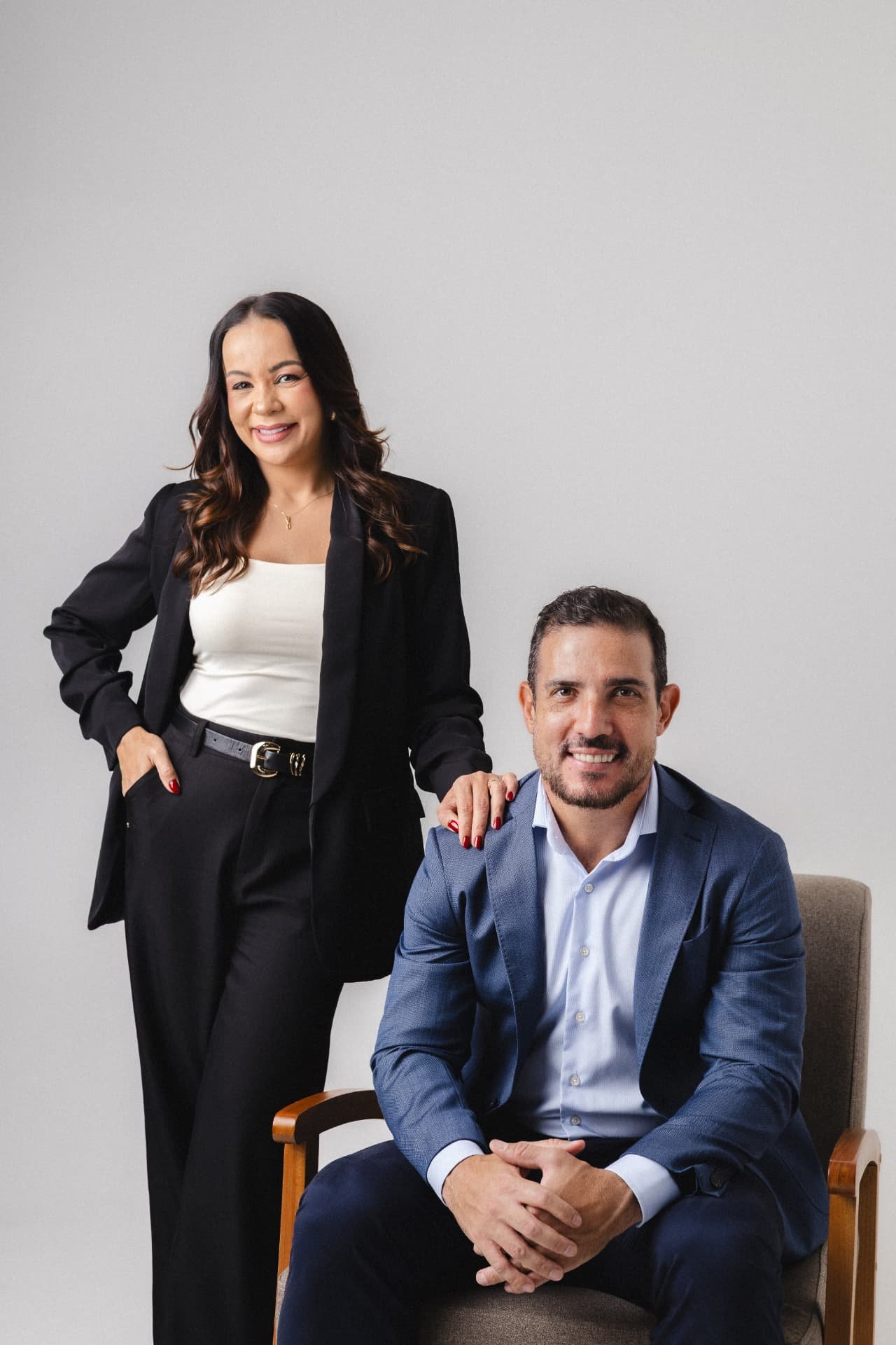 Sócios da DocOn, consultoria de marketing médico, em retrato profissional
